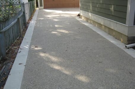 Chose the Concrete Driveways Townsville Instead of Asphalt Driveway