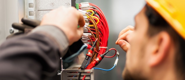 Get The Best And Certified Electrician