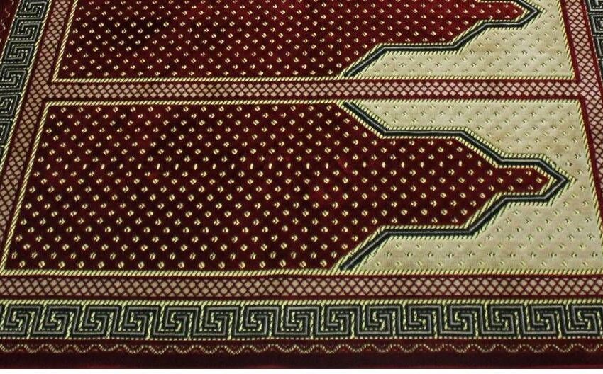 Types of prayer mats