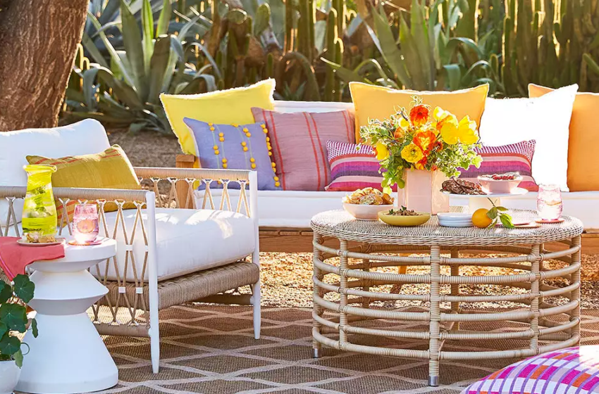  Choose the Essentials for the Outdoor Living