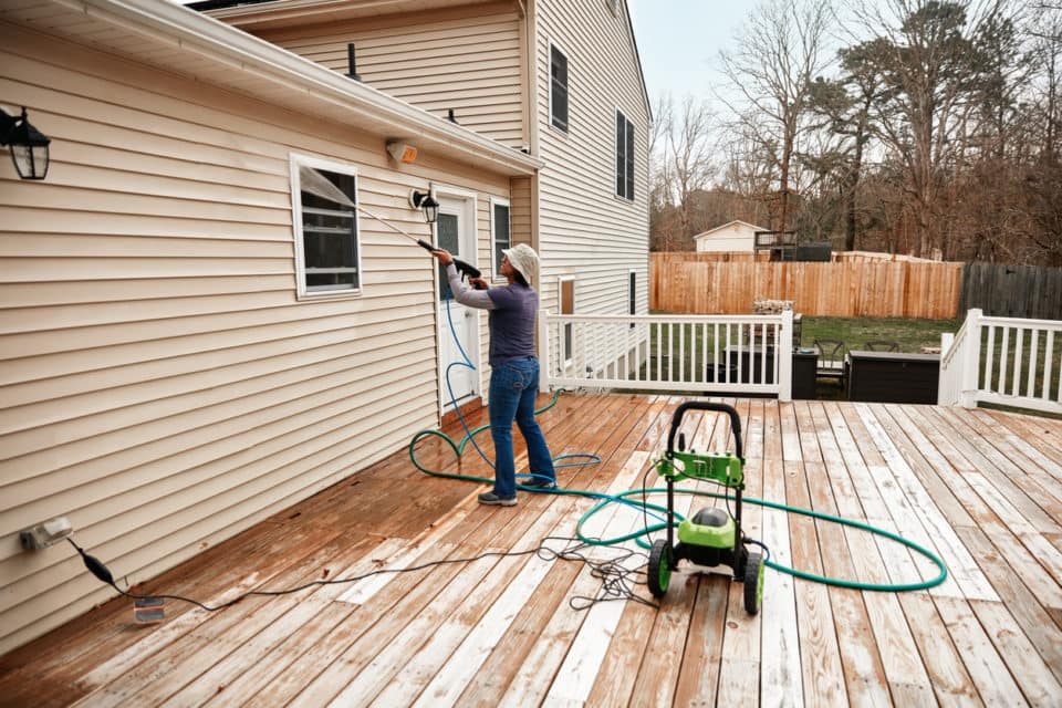 power wash house