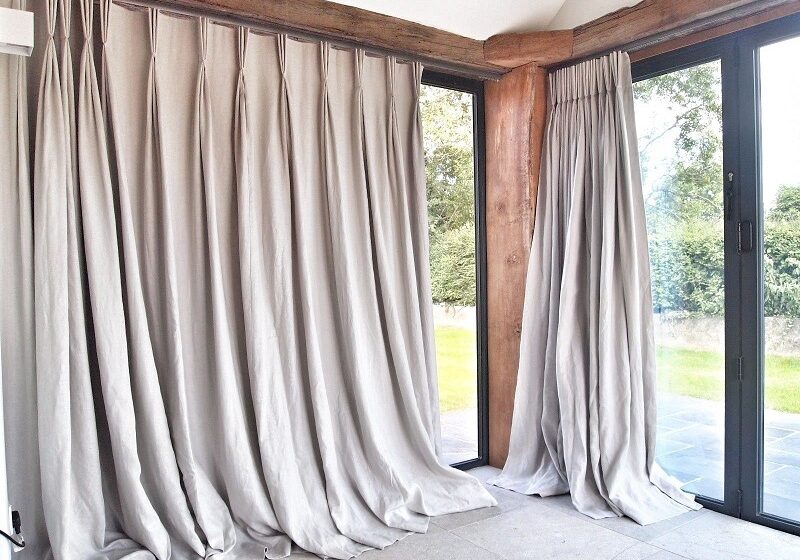  Benefits of installing blackout curtains in living room